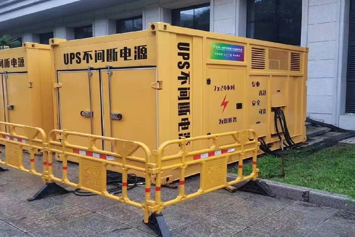 鹿泉发电机租赁施工现场